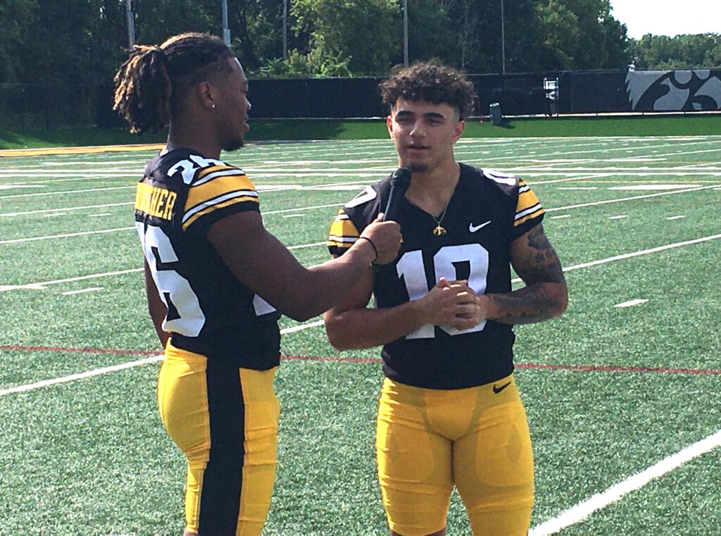 Arland Bruce discusses decision to commit to the Iowa Hawkeyes