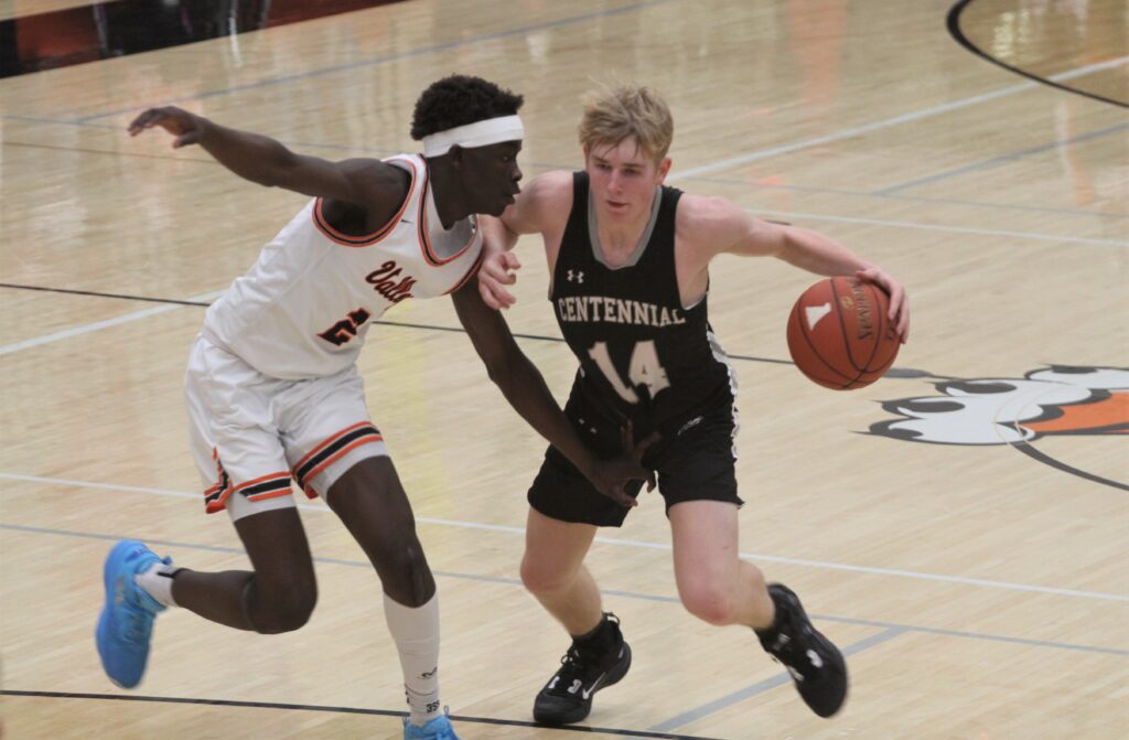 Houden Moederland schrijven We really wanted it': Winkel, Centennial boys hold off Tigers for huge road  victory