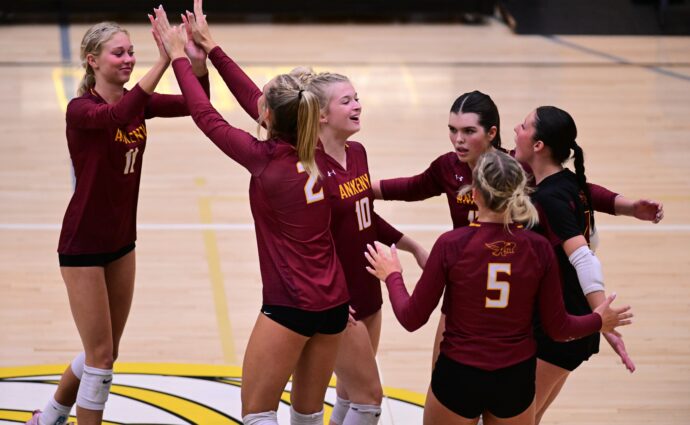 ‘We did what we needed to do’: Ankeny overcomes lack of energy to sweep SEP