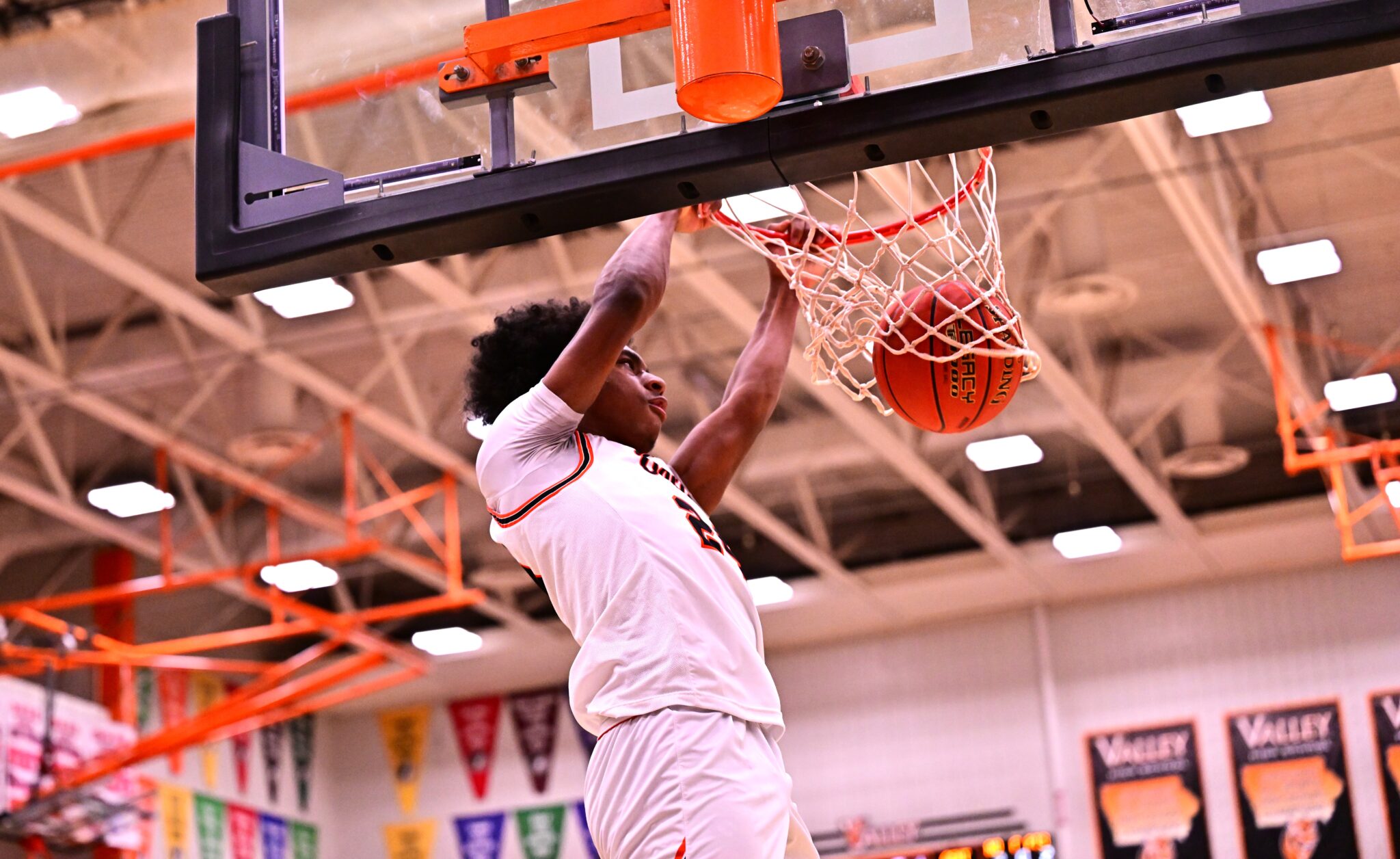 CIML Conference basketball standings