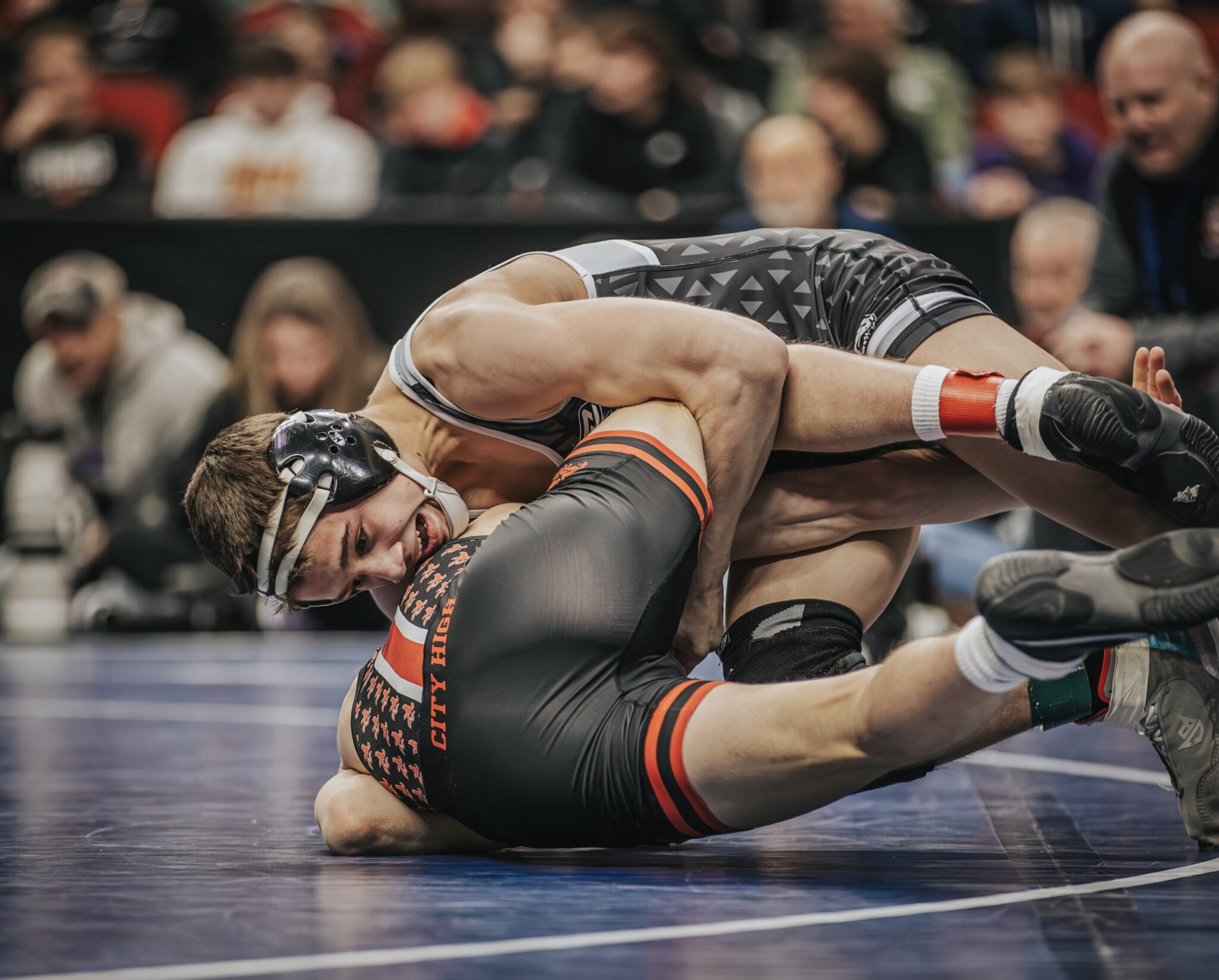 Centennial wrestling star Vandermark signs letter of intent with Cyclones